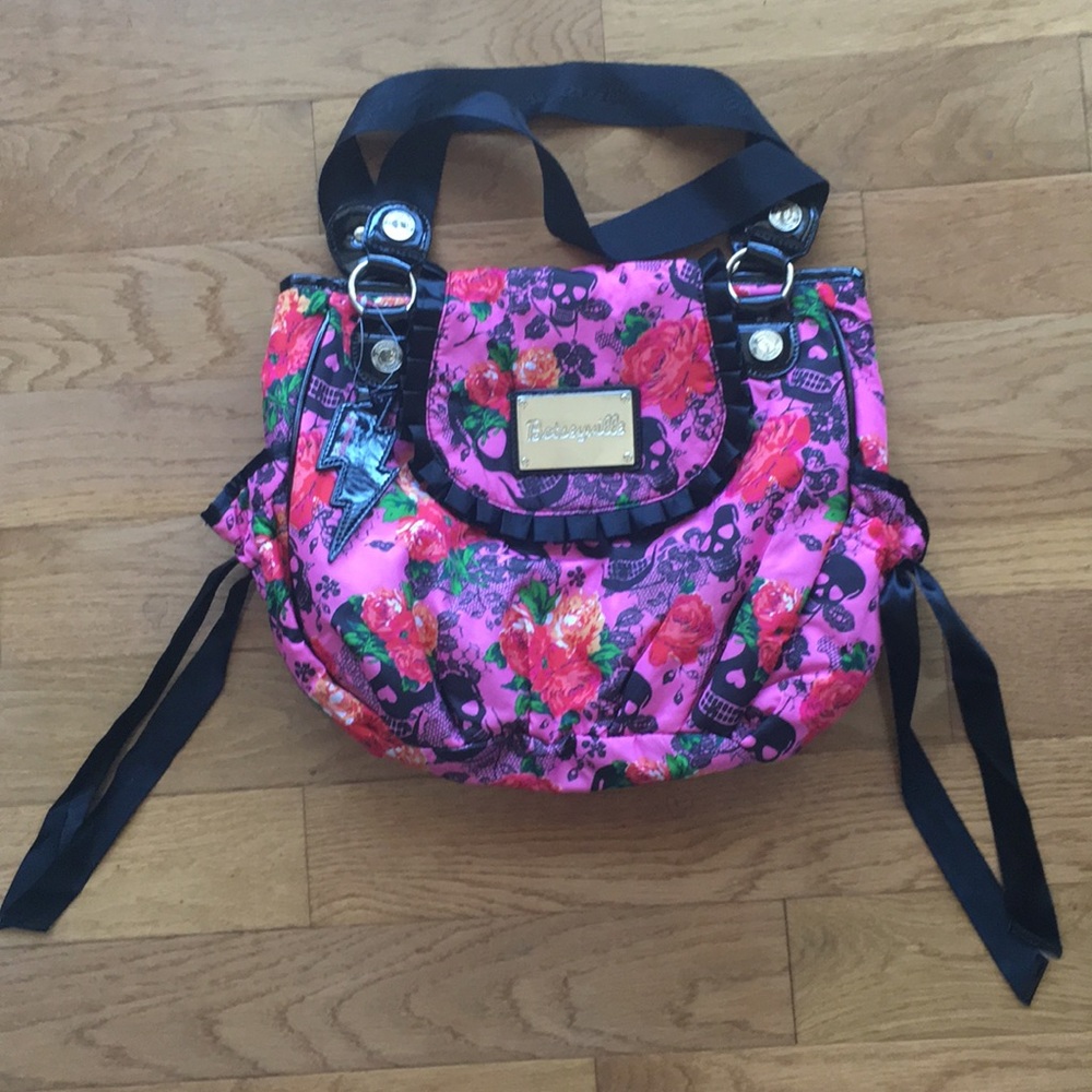 Betsey Johnson Skull & Roses Purse